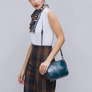 MDBM Maison de Beaute Marseilles Chatou Structured Leather Crossbody Bag Blue